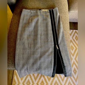 Michael Kors Houndstooth zip-up pencil skirt
